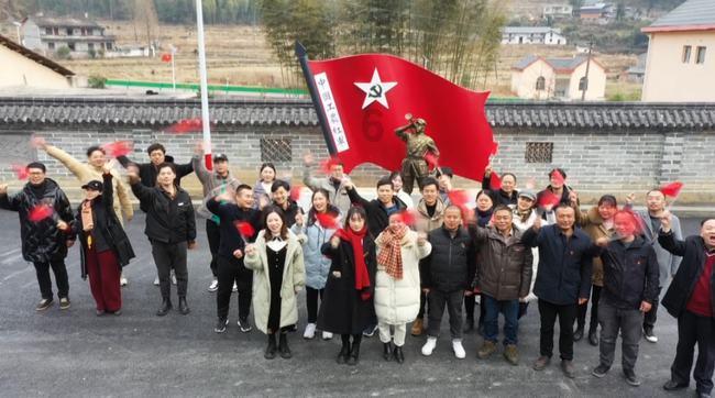 “听见”两会｜海南省人大代表王鹏：建议在儋州建设产业园 破除橡胶产业发展瓶颈